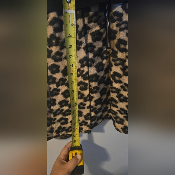 Xtaren Leopard Print Mini Dress with Belt (B1) - Picture 7 of 8